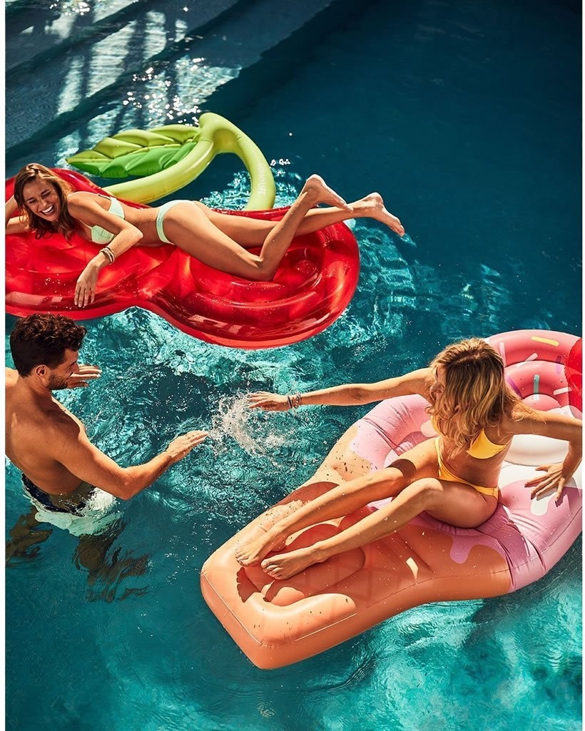 SUNNY LIFE サニーライフ 浮き輪 アイスクリーム型 Luxe Lie-On Float Ice Cream