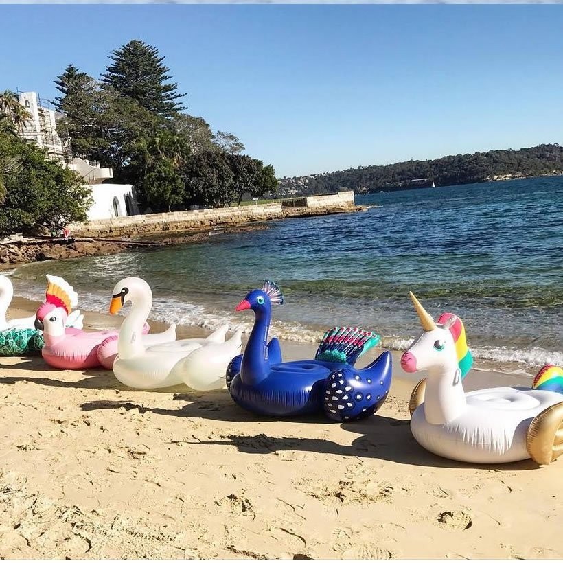 SUNNY LIFE サニーライフ 浮き輪 ユニコーン型 Luxe Ride-On Float Unicorn