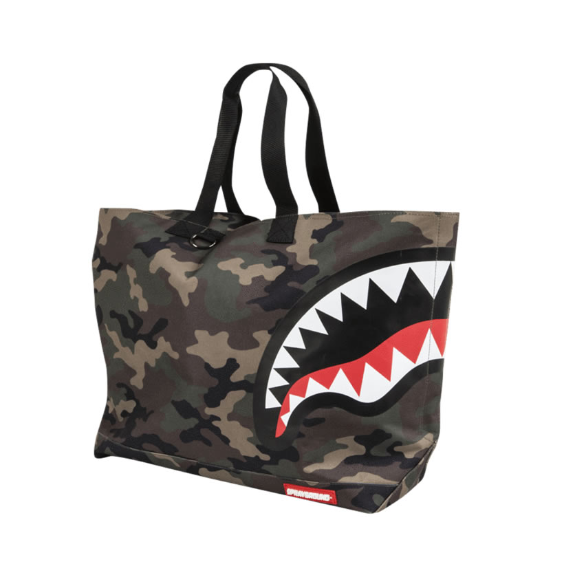 スプレーグラウンド SPRAYGROUND トートバッグ 鞄 CAMO SHARK TOTE